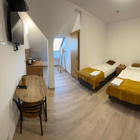 Apartamenty Divemed Єленя-Ґура Екстер'єр фото