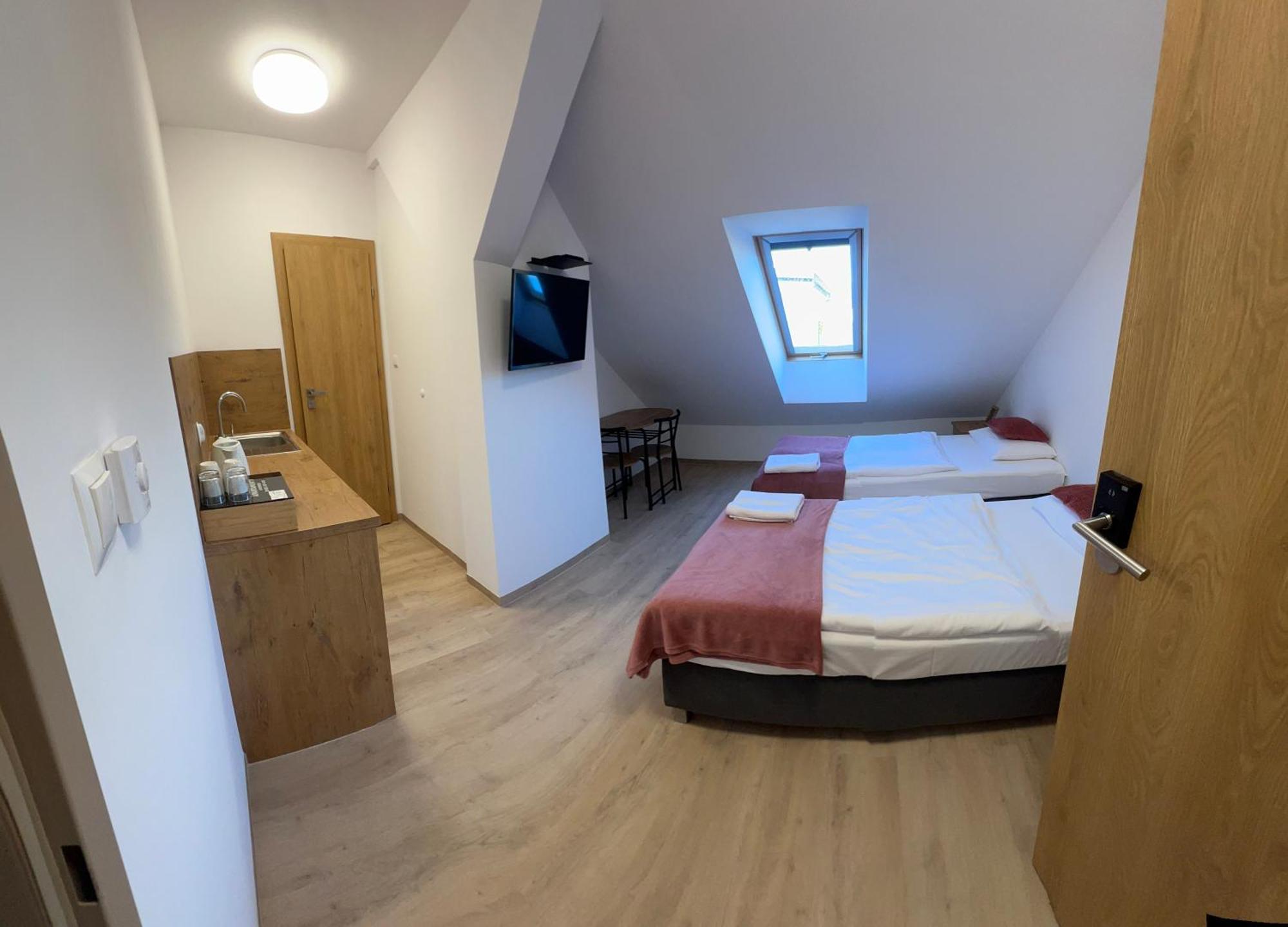 Apartamenty Divemed Єленя-Ґура Екстер'єр фото